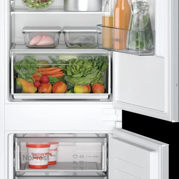 Bosch KIN86NSE0 Integroitava Jääkaappipakastin