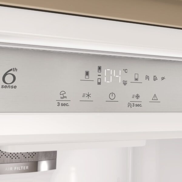 Whirlpool SP40812EU2 Integroitava Jääkaappipakastin – kuva 5