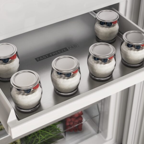 Whirlpool WHC20D023D1SF Integroitava Jääkaappipakastin – kuva 6