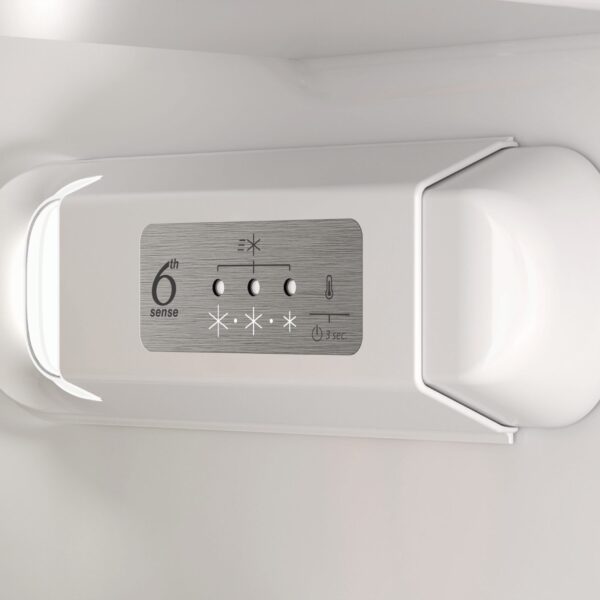 Whirlpool WHC18D011B1 Integroitava Jääkaappipakastin – kuva 6