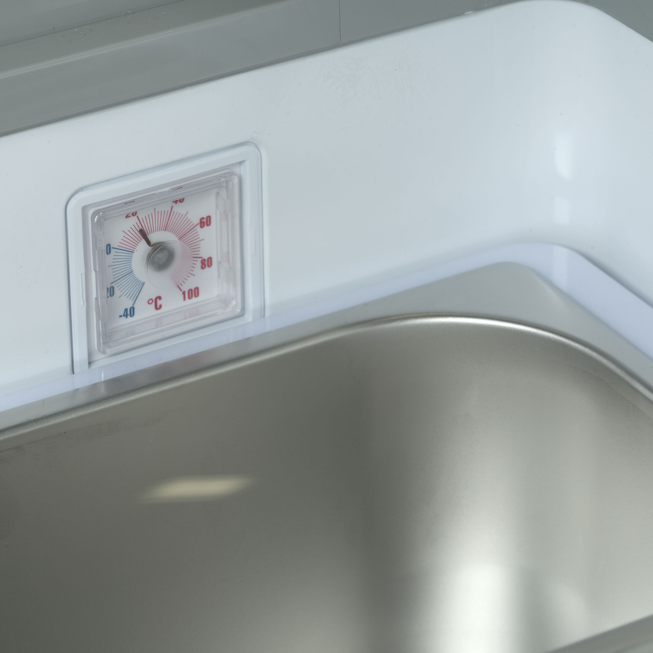 Scandomestic SIC6WB Jäätelöpakastin - Image 10