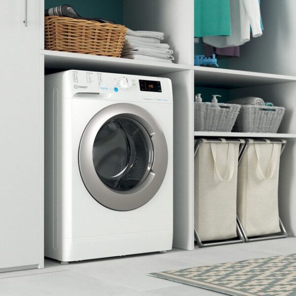 Indesit BWSE71295XWSVEU Pyykinpesukone – kuva 1