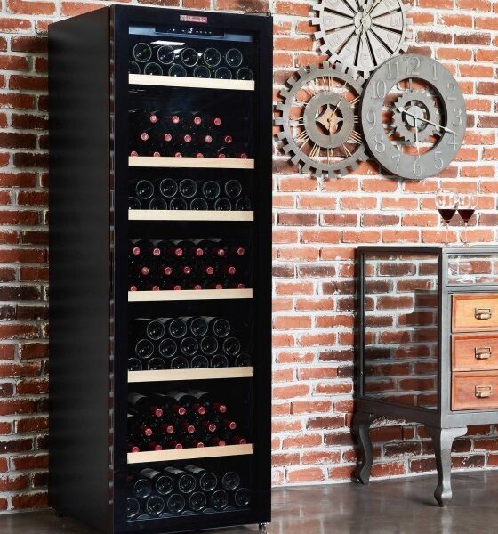 La Sommeliere CTV249 Viinikaappi – kuva 1
