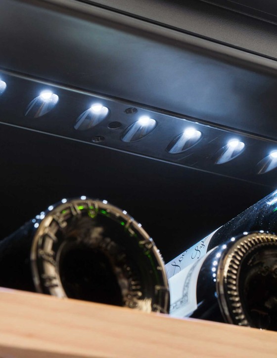 La Sommeliere LSBI28B Viinikaappi – kuva 2