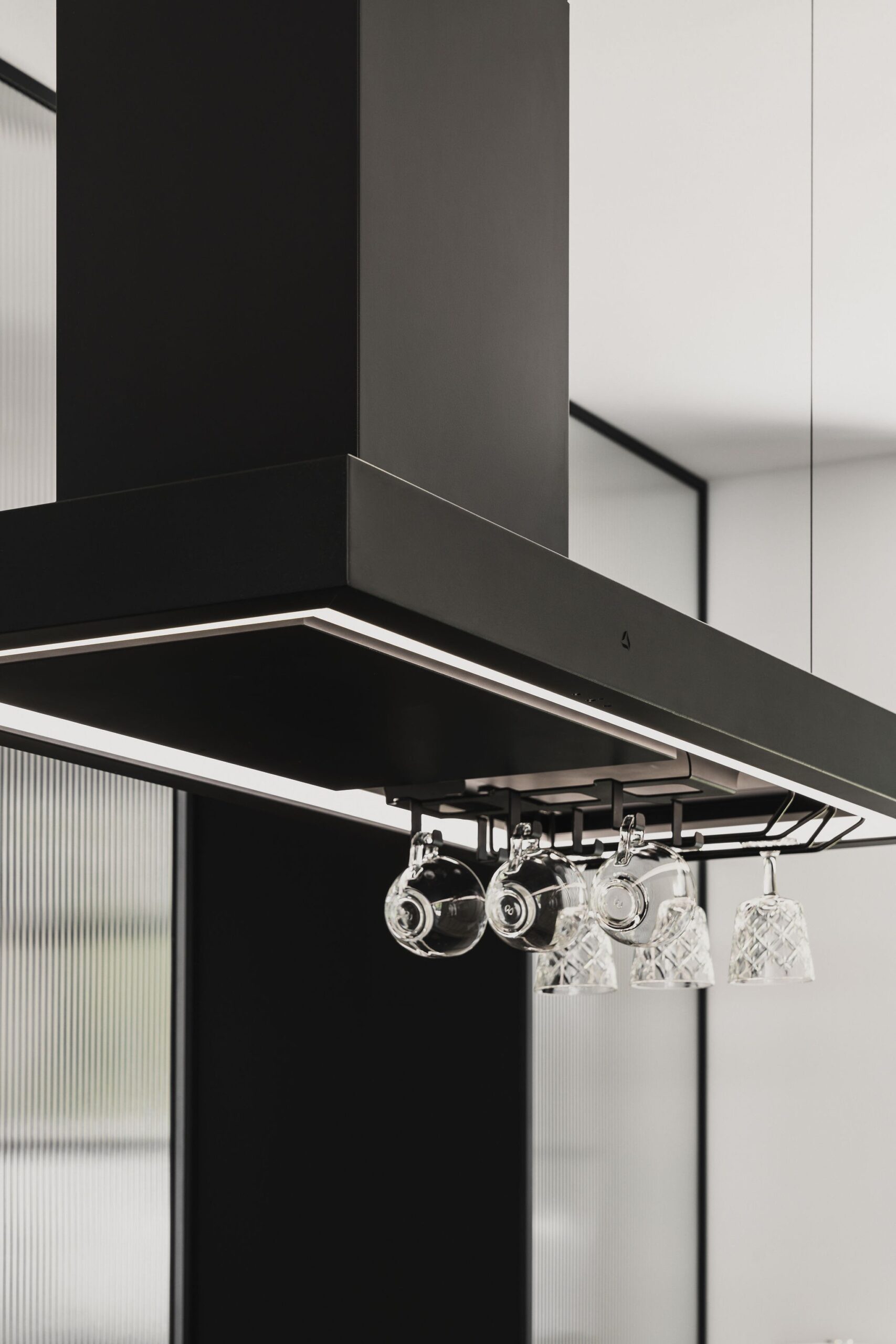 Ciarko Design MINIMAL2B120H Saarekeliesituuletin – kuva 1