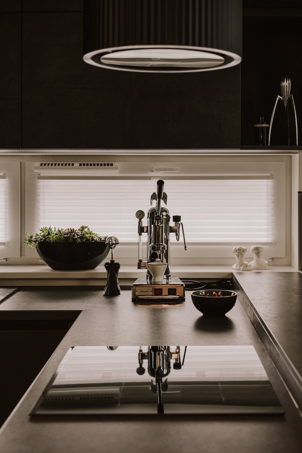 Ciarko Design MONOGRAMISBSL Saarekeliesituuletin – kuva 1