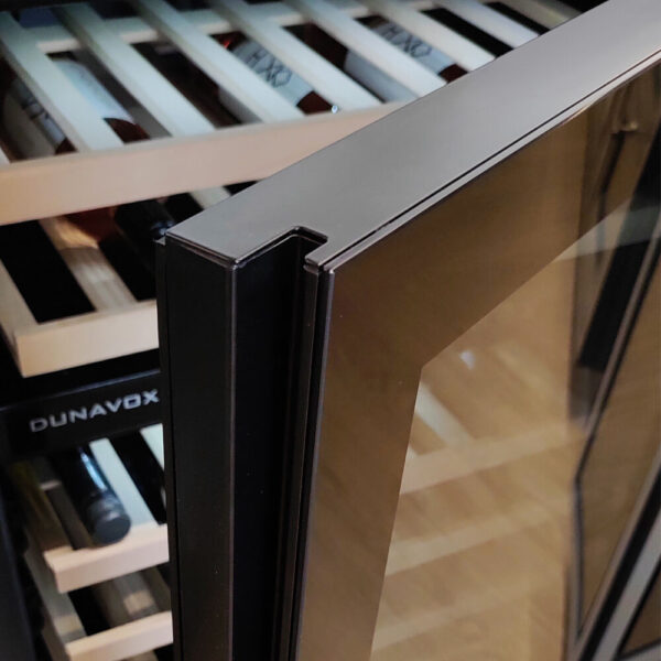 Dunavox DAUF46.145DBH Viinikaappi – kuva 3