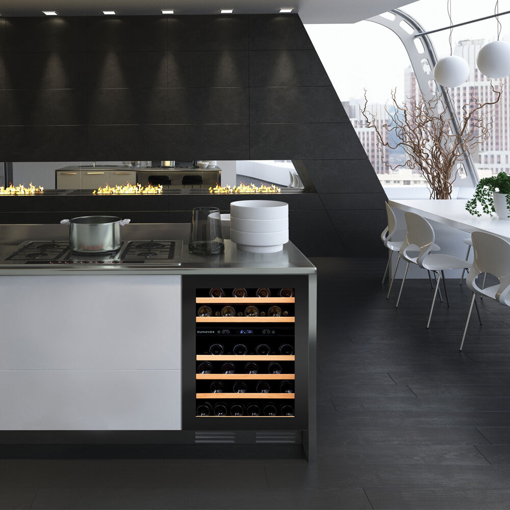 Dunavox DAUF46.145DBH Viinikaappi – kuva 1