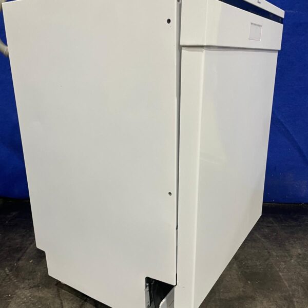 Gram OM 60-37 T Kalusteisiin sijoitettava astianpesukone – kuva 1