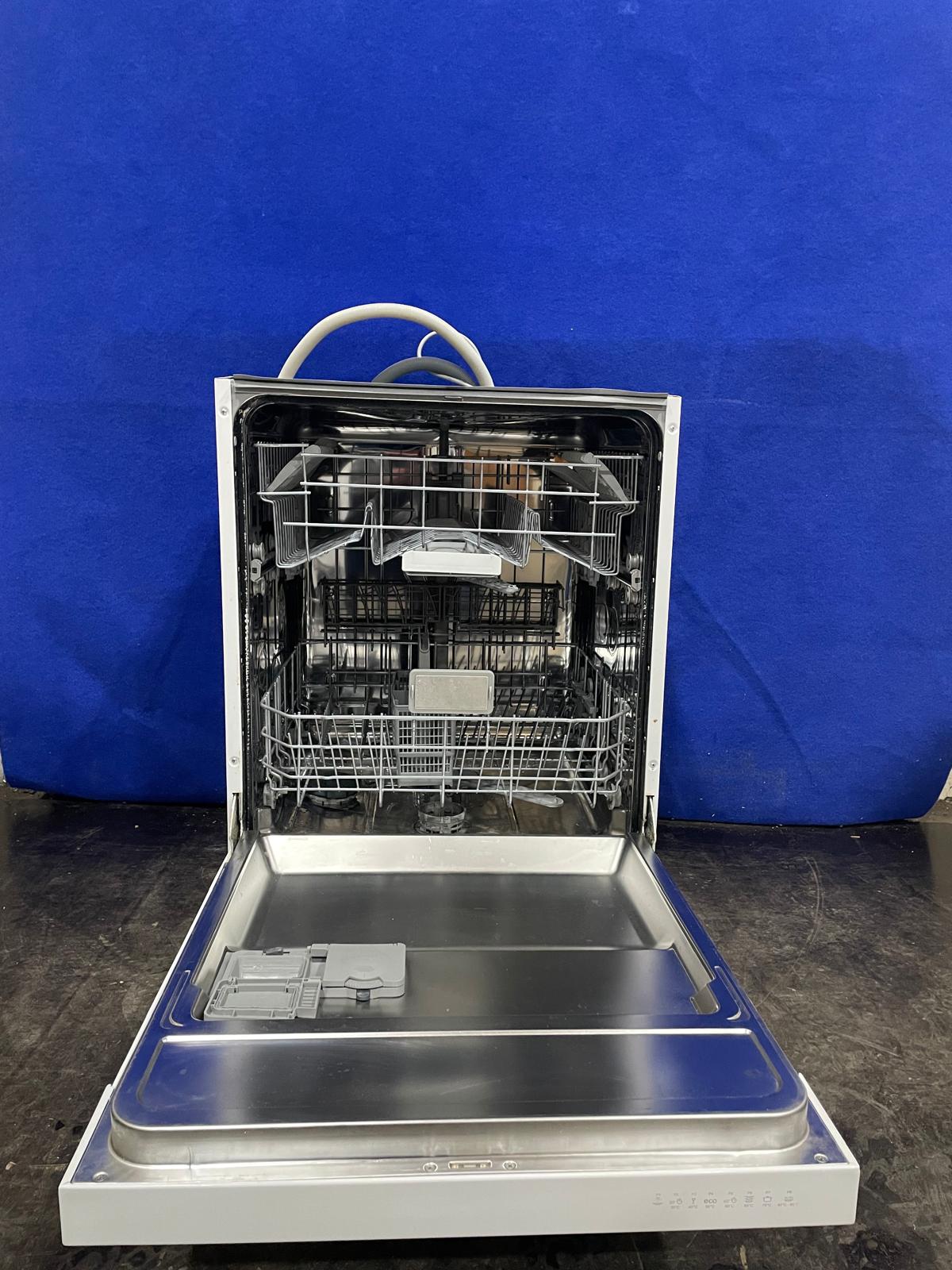 Gram OM 60-37 T Kalusteisiin sijoitettava astianpesukone – kuva 2