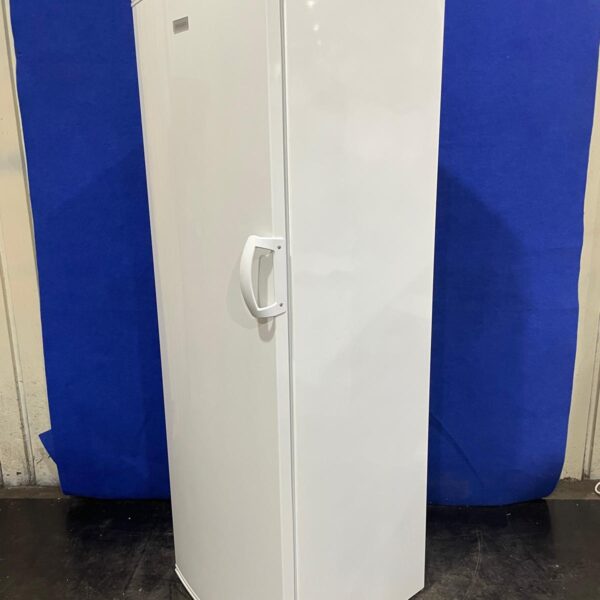 Rosenlew RPP2230 kaappipakastin – kuva 3