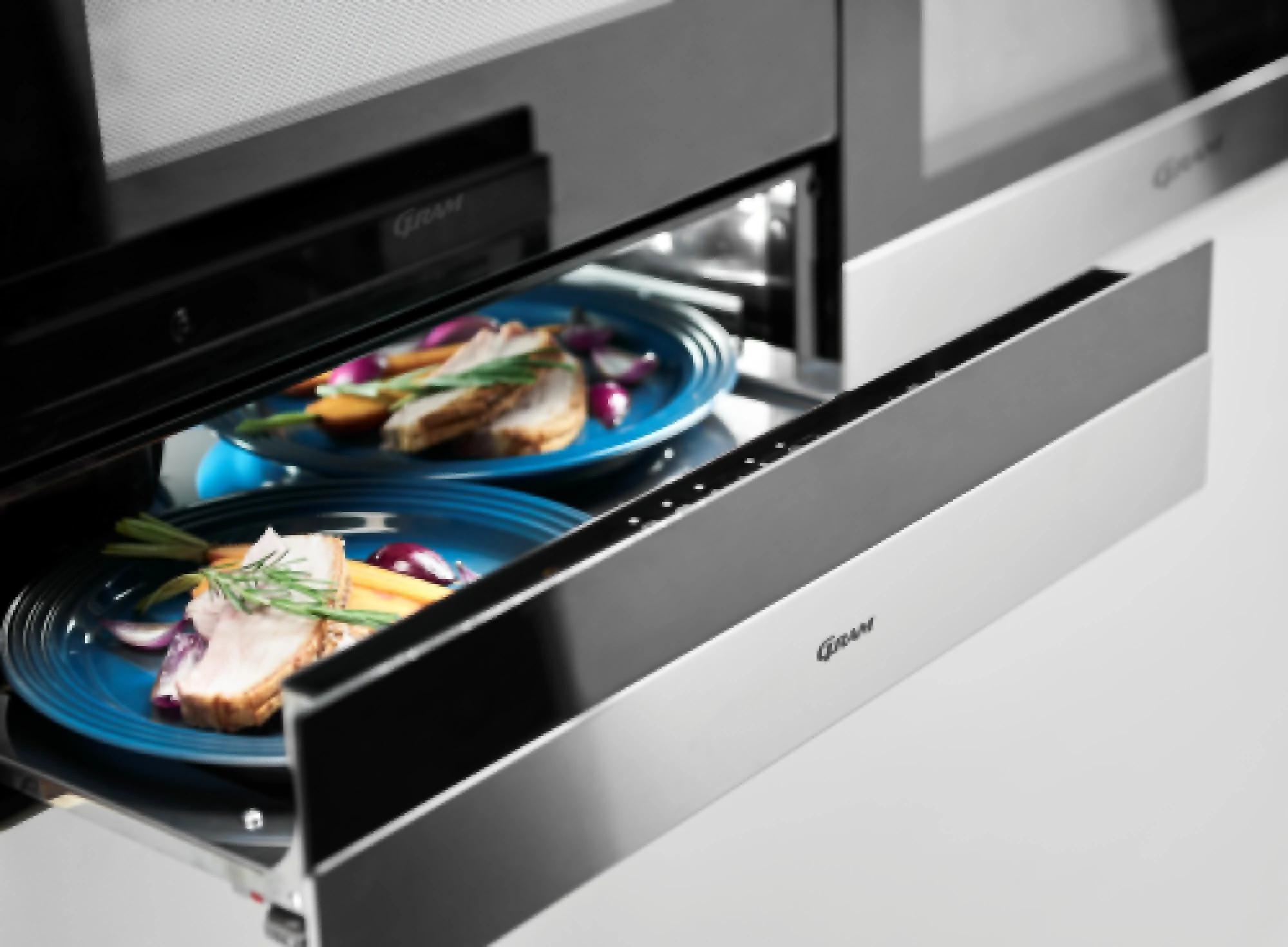 Gram IVS 20678-90 X lämpölaatikosto 1000 W – kuva 1