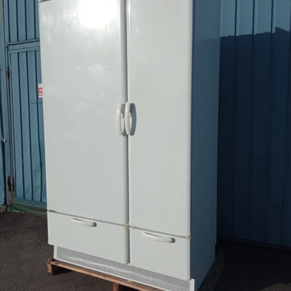 FESTIVO 120 C Jääkaappi – kuva 1