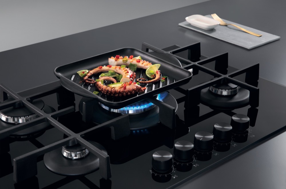 Whirlpool AKWL728NB Kaasuliesitaso – kuva 3