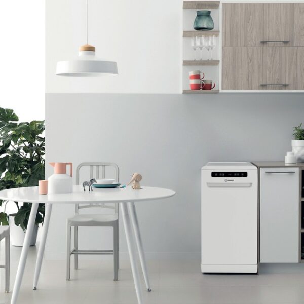 Indesit IN2FD10CS70W Astianpesukone – kuva 2