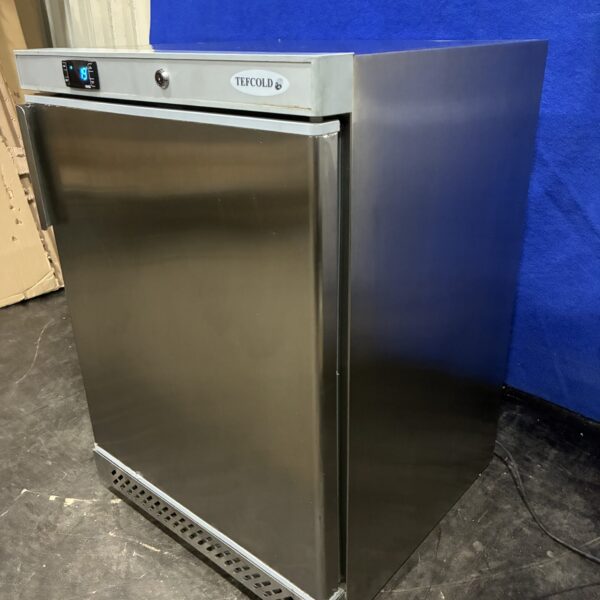 TEFCOLD UR200S juomakaappi – kuva 1